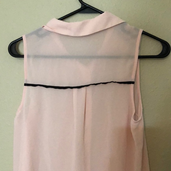 Light pink sleeveless shirt - Picture 5 of 5